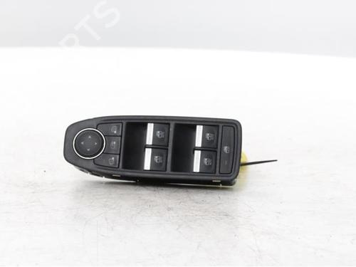 switch-renault-symbioz-2024-33846309 main image