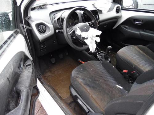 Front left seatbelt PEUGEOT 108 1.0 VTi | BP40575749I26  - Image 13