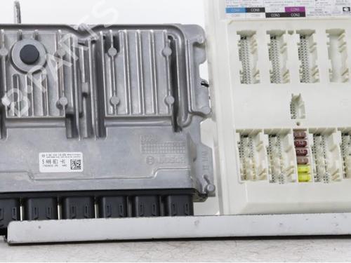 Used Engine control unit (ECU) Engine control unit (ECU) BMW 1 (F40) 118 i (140 hp) 36089767 36089767