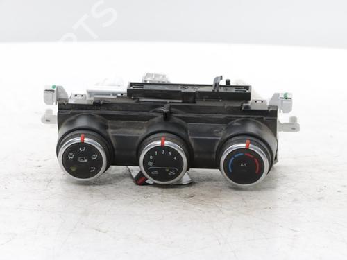 Used Climate control Climate control 37872889 37872889