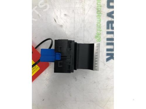 Switch DS DS 7 (J4_, JC_) E-TENSE 4x4 300 (J45GBU) | BP40580864I30 - Image 6