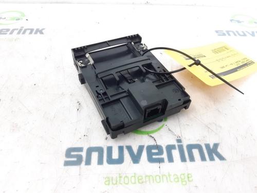 Used Card reader Card reader RENAULT MEGANE III Hatchback (BZ0/1_, B3_) 1.6 16V (BZ1B, BZ1H) (110 hp) 11187528 11187528