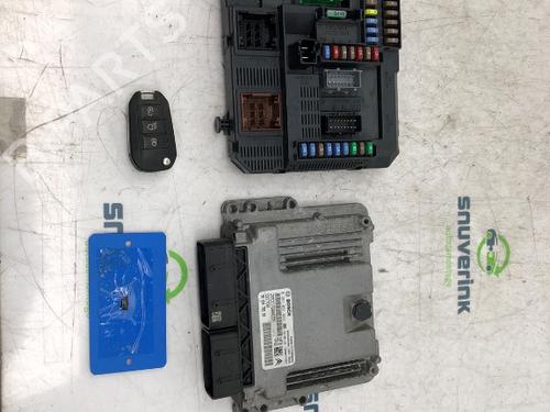 Used Engine control unit (ECU) PEUGEOT 308 SW II (LC_, LJ_, LR_, LX_, L4_) 1.6 BlueHDi 120 (120 hp) 18311958