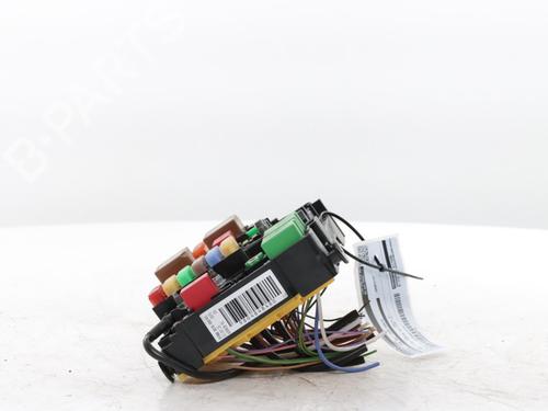 Zekeringkast PEUGEOT 208 II (UB_, UP_, UW_, UJ_) 1.2 PureTech 100 (101 hp) 30757246