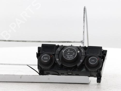Used Climate control Climate control 31261180 31261180