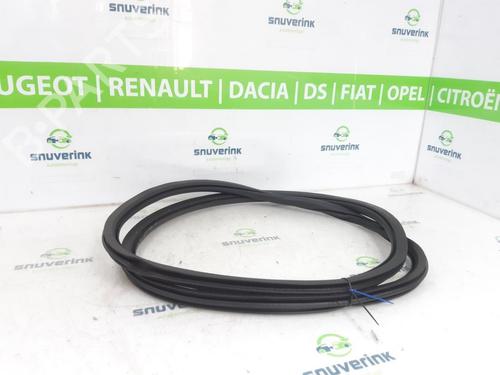 Rubber door seal OPEL CORSA F (P2JO) 1.2 (68) | BP22963219C142 