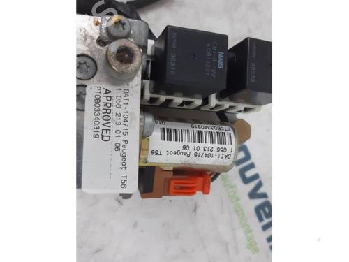 Electronic module PEUGEOT 307 CC (3B) 2.0 16V | BP40581196M83 - Image 4