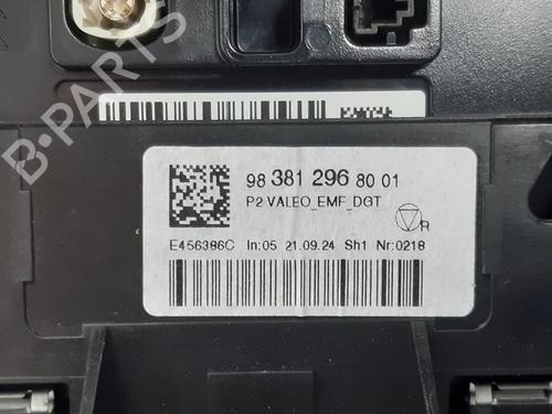Display monitor PEUGEOT 208 II (UB_, UP_, UW_, UJ_) 1.2 PureTech 100 | BP26279518C48 