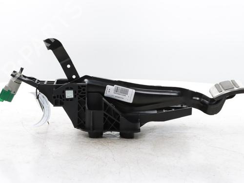 Used Break pedal Break pedal 38234457 38234457