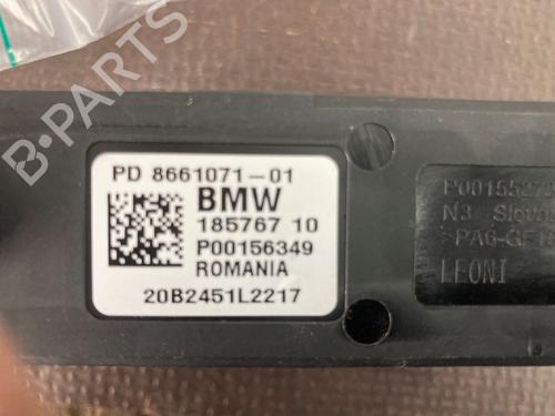Used Electronic module Electronic module BMW 1 (F40) 118 i (140 hp) 33813825 33813825