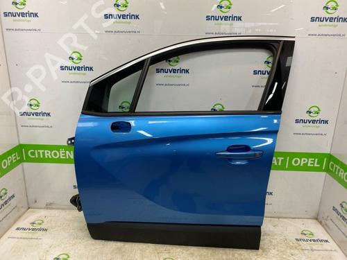 Used Left front door Left front door 23120824 23120824