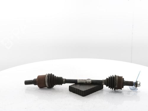Used Left front driveshaft PEUGEOT 3008 II SUV (MC_, MR_, MJ_, M4_) 1.2 THP/ PureTech 130 (MRHNSM, MRHNSU, MRHNSJ, MRHNYW,... (131 hp) 29426234