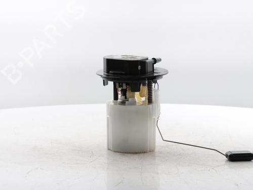 Used Fuel pump Fuel pump PEUGEOT 308 SW III (FC_, FJ_, FR_, F4_, FN_) BlueHDi 130 (FCYHZL, FCYHZT) (131 hp) 33696763 33696763