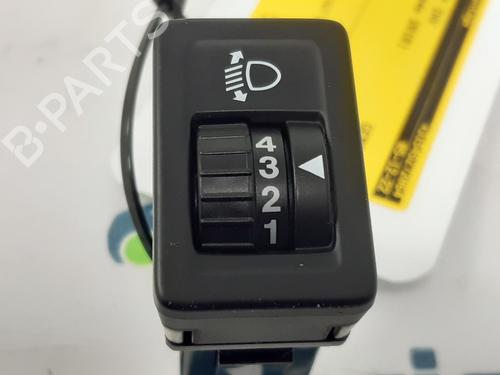 switch-suzuki-swift-iv-fz-nz-12-azh412-zc72s-8627sd-0330sd-2010-11244547 main image