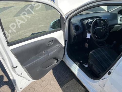 Seat buckle PEUGEOT 108 1.0 VTi 72 | BP40572963I32 - Image 10