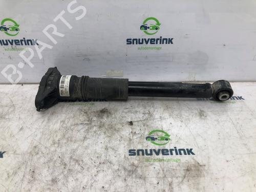 Used Left rear shock absorber Left rear shock absorber 18413789 18413789