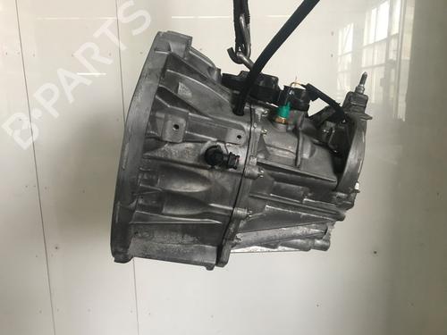 Used Gearbox Gearbox RENAULT TRAFIC III Van (FG_) 2.0 dCi 170 (FGMM, FGMV) (170 hp) 36538239 36538239