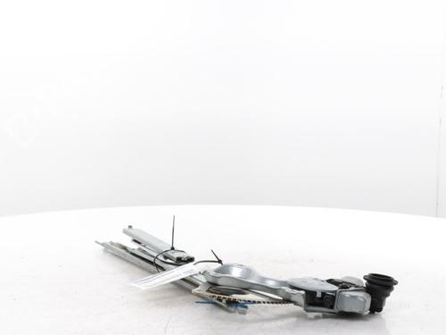 Front left window mechanism TOYOTA YARIS (_P13_) 1.5 Hybrid (NHP130_, NHP130) | BP31261305C22 