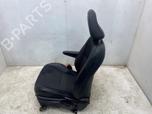 Left front seat TOYOTA YARIS (_P13_) 1.5 Hybrid (NHP130_, NHP130) | BP31050308C15
