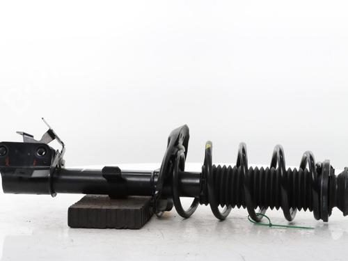 right-rear-shock-absorber-renault-5-2024-33696758 main image