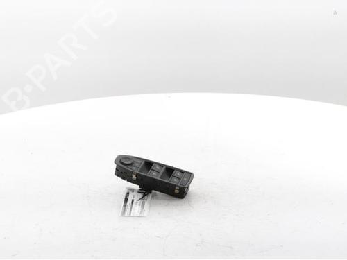 switch-dacia-duster-pym_-pyn_-2023-29241794 main image