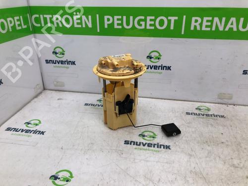 Used Fuel pump CITROËN DS5 2.0 HDi 200 Hybrid4 All-wheel Drive (200 hp) 16409999