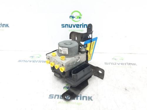 ABS pump PEUGEOT 308 SW II (LC_, LJ_, LR_, LX_, L4_) 1.6 BlueHDi 120 | BP11711807M43 