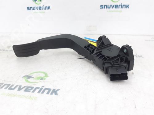 Pedal PEUGEOT 2008 II (UD_, US_, UY_, UJ_, UR_, UC_) 1.2 PureTech 130 (USHNS, URHNS) | BP21193858I4