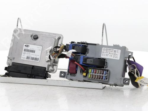 Centralina motore FIAT 500 (312_) 1.2 (312AXA1A) (69 hp) 31261123