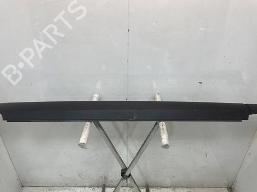 Używane Próg prawy PEUGEOT 2008 I (CU_) 1.2 THP 110 / PureTech 110 (110 hp) 30186721