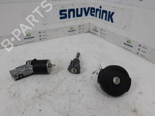 Used Ignition barrel PEUGEOT 308 SW II (LC_, LJ_, LR_, LX_, L4_) 2.0 BlueHDi 150 (150 hp) 13323923