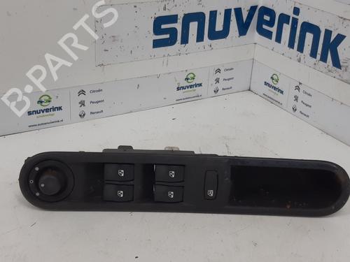 Used Switch RENAULT ESPACE IV (JK0/1_) 2.0 (JK0A, JK1D, JK0N) (170 hp) 24163246