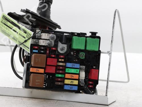Used Fuse box OPEL MOKKA MOKKA-e (156 hp) 31592516