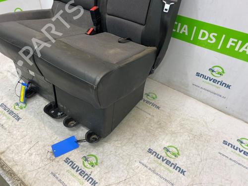 Right front seat PEUGEOT EXPERT Van (V_) 2.0 BlueHDi 120 | BP22395902C16