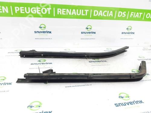 Hinge/Door check strap OPEL COMBO Box Body/MPV (X12) 1.3 CDTI (B05) 95522748 | 95514778