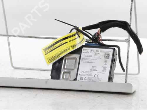 Used Electronic module Electronic module RENAULT CAPTUR II (HF_) E-TECH 145 (HFMU) (143 hp) 40585576 40585576