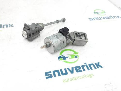 ignition-barrel-citroen-c5-iii-rd_-2008-2009-2010-2011-2012-2013-2014-2015-2016-2017-40573374 main image