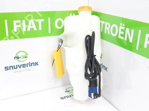 Used Windscreen washer tank RENAULT TWINGO III (BCM_, BCA_) Z.E: (BCA1) (82 hp) 23122581