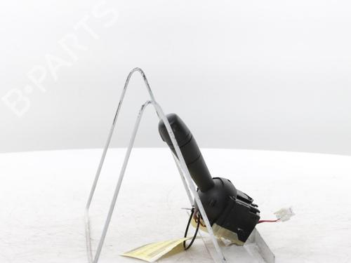 Headlight switch RENAULT CAPTUR I (J5_, H5_) 0.9 TCe 90 | BP31592348I24 