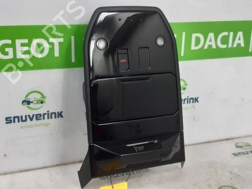 Used Interior roof light Interior roof light RENAULT AUSTRAL E-TECH 200 Hybrid (HGM2) (199 hp) 40582537 40582537
