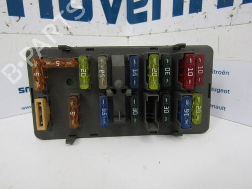 Fuse box PEUGEOT 106 II (1A_, 1C_) 1.1 i | BP17027138E1 
