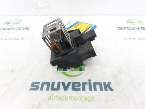 Elektronisk modul PEUGEOT 208 I (CA_, CC_) 1.2 VTI 82 (82 hp) 29827801