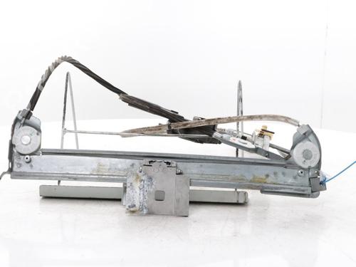 Rudehejsemekanisme ventre foran Rudehejsemekanisme ventre foran PEUGEOT 207 CC (WD_) 1.6 16V (120 hp) 33813856 33813856