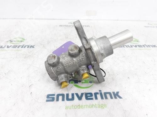 Used Brake master cylinder FIAT DOBLO Cargo (263_) 1.3 D Multijet (90 hp) 30758572