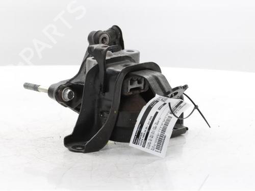 Used Engine mount Engine mount TOYOTA YARIS CROSS (MXP_) 1.5 Hybrid (MXPJ10) (116 hp) 39211328 39211328