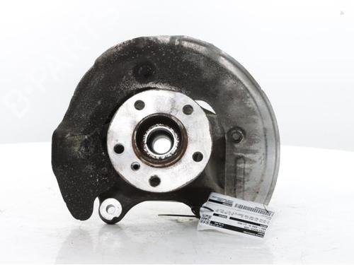 Used Right front steering knuckle Right front steering knuckle BMW 1 (F40) 118 i (136 hp) 39267714 39267714