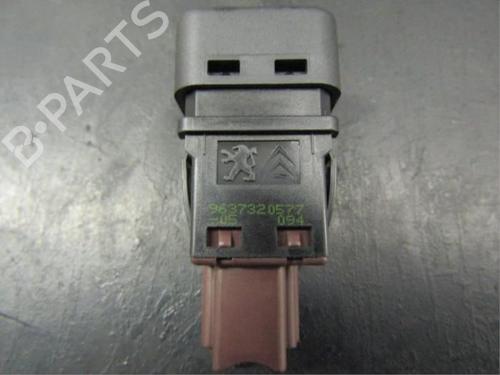 Electronic module PEUGEOT PARTNER Box Body/MPV 1.6 HDi | BP40563622M83 - Image 4