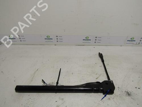 Gurtschloss für RENAULT CLIO III (BR0/1, CR0/1) 1.2 16V (BR02, BR0J, BR11, CR02, CR0J, CR11) (75 hp) 13190926