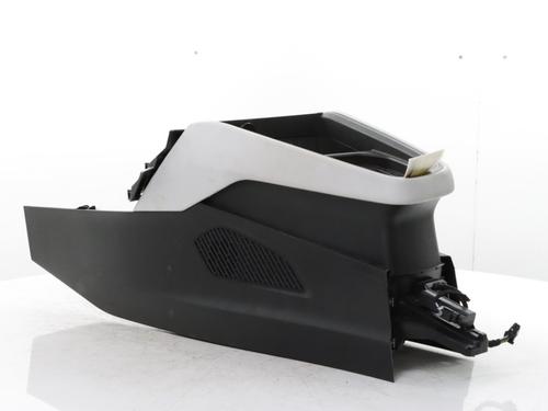 Midtkonsoll RENAULT CLIO V (B7_) 1.0 TCe 90 (B7MT) (91 hp) 31050205