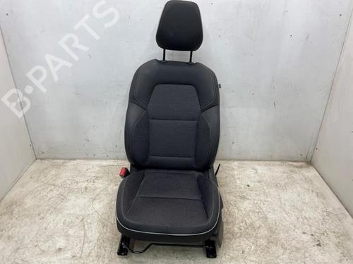 Used Left front seat Left front seat RENAULT CAPTUR II (HF_) TCe 160 (HFN1) (158 hp) 40585352 40585352